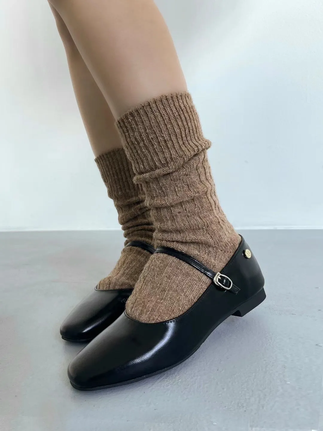 03 Mary Jane flats