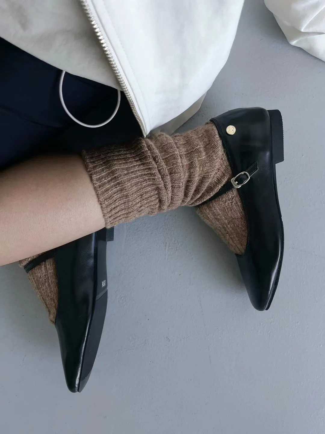 03 Mary Jane flats