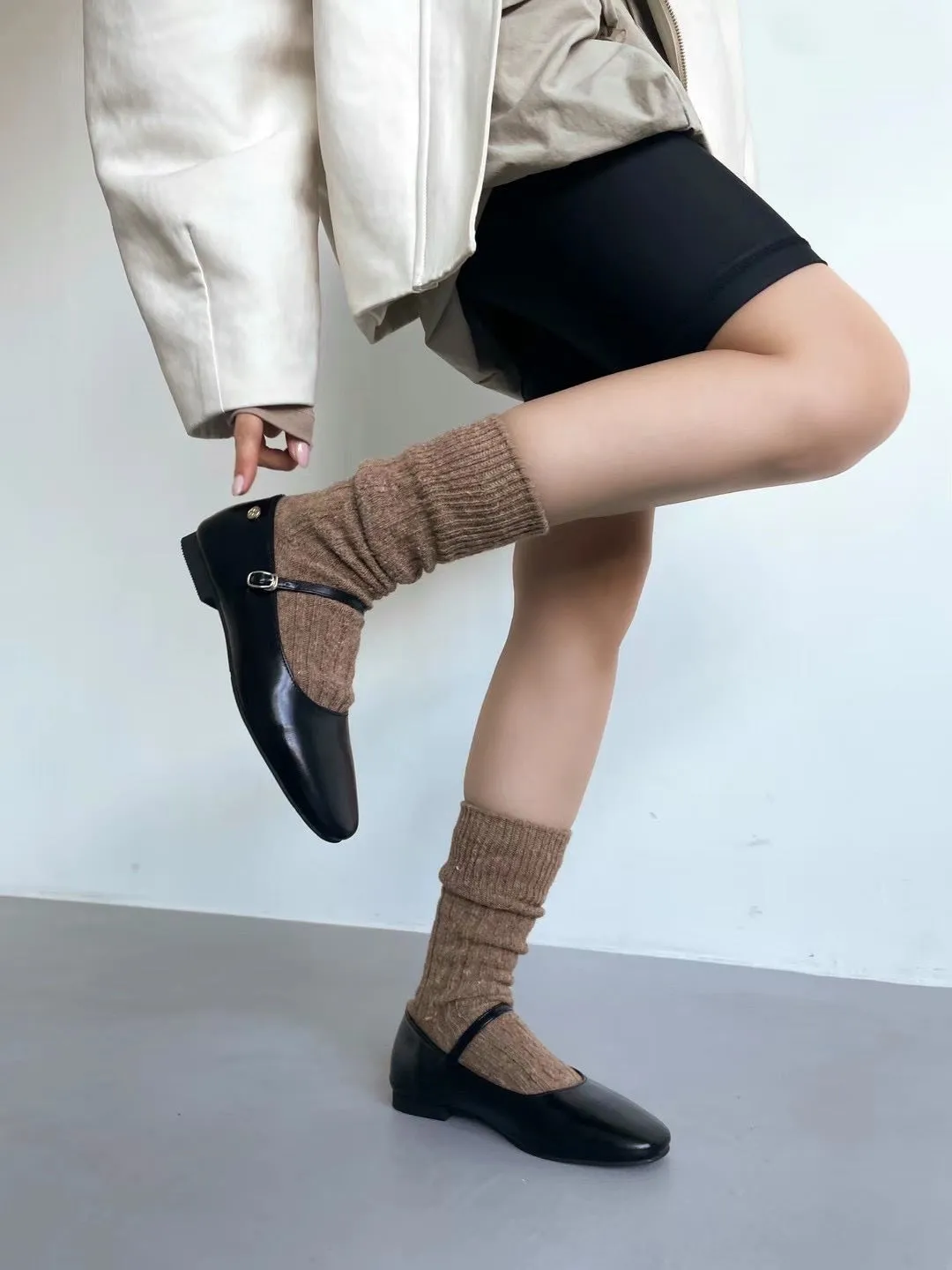 03 Mary Jane flats