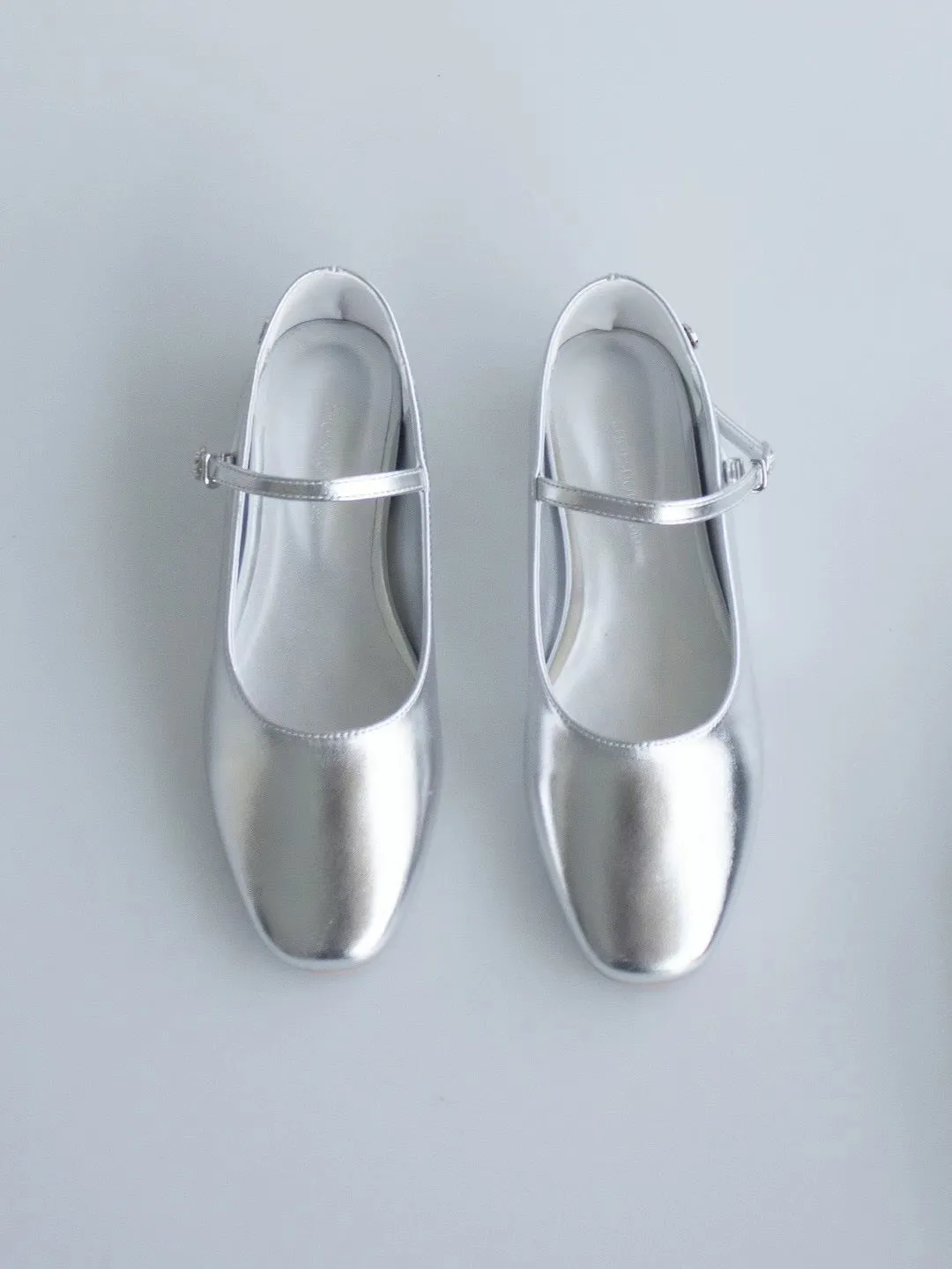 03 Mary Jane flats