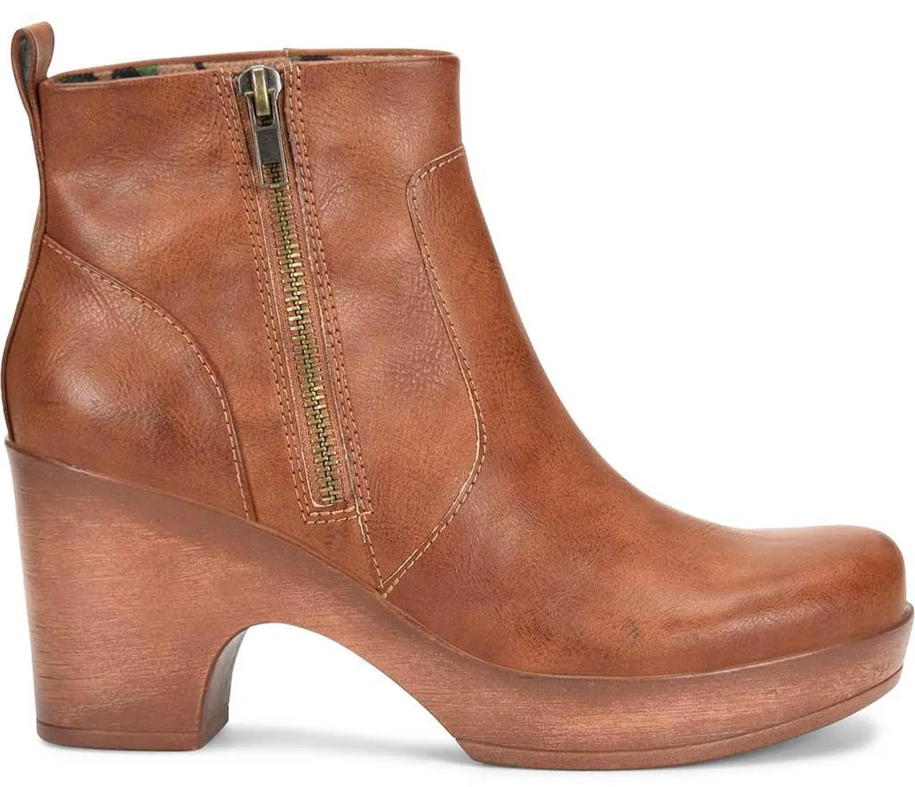 b.o.c Women's Blakelynn Tan
